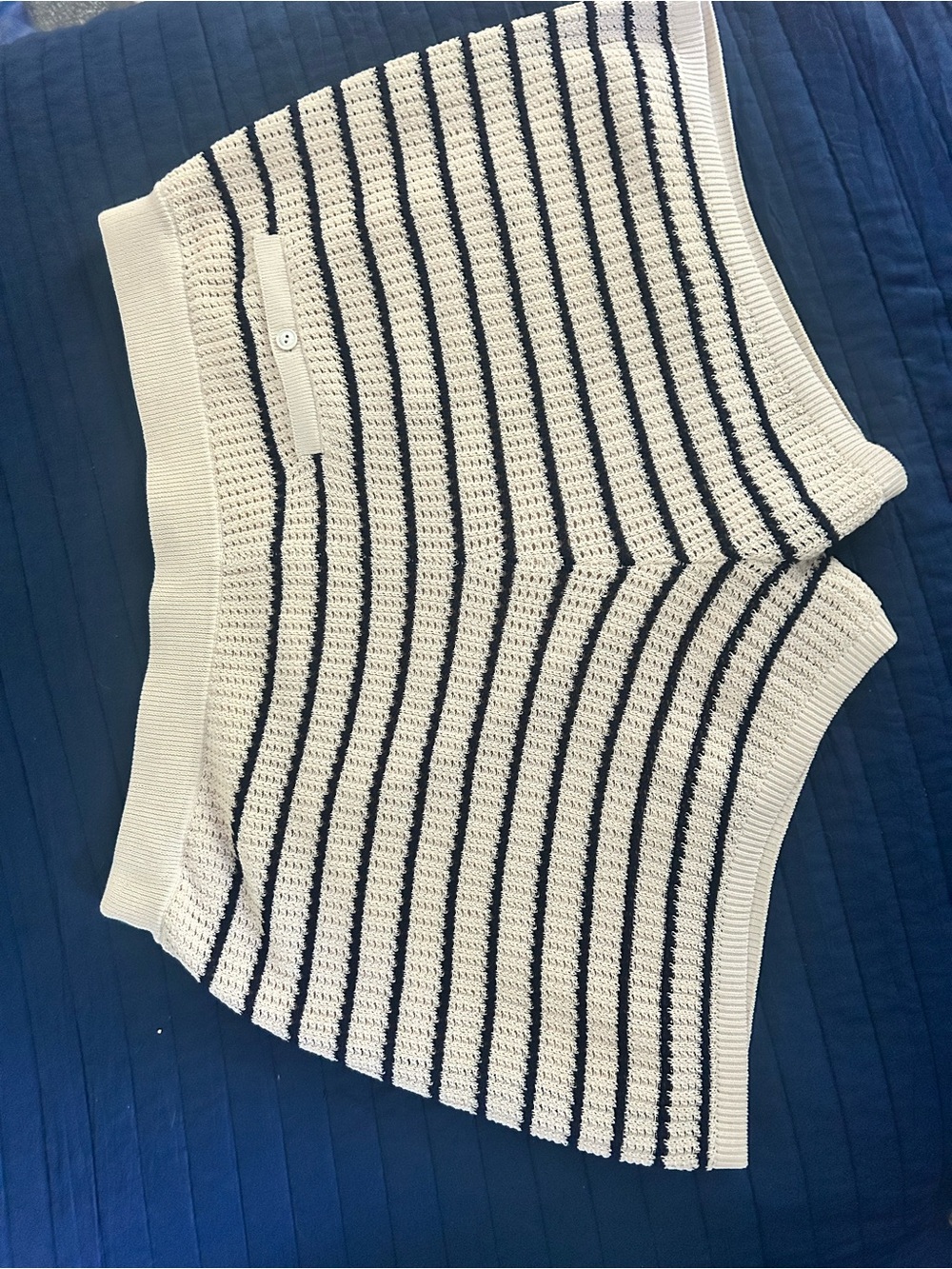 rag & bone Ivory and Navy Striped Knit High-Waist Shorts